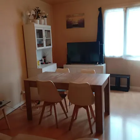 Maison Des Lavandes Rum i privatbostad