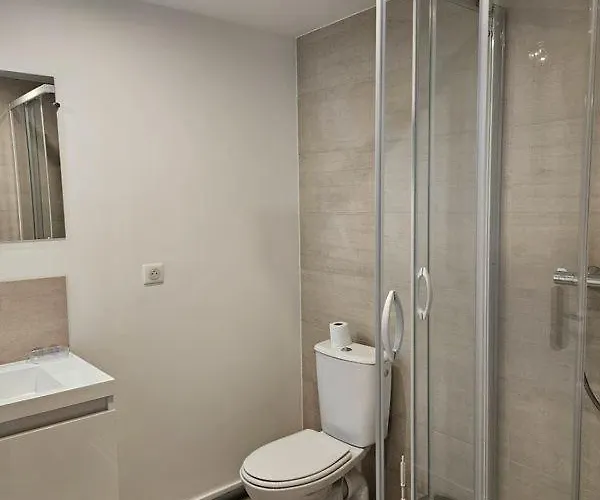 Homestay Maison Des Lavandes *